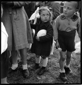 Children at Easter dinner.
