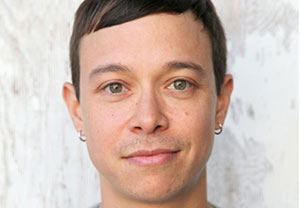 Ari Banias